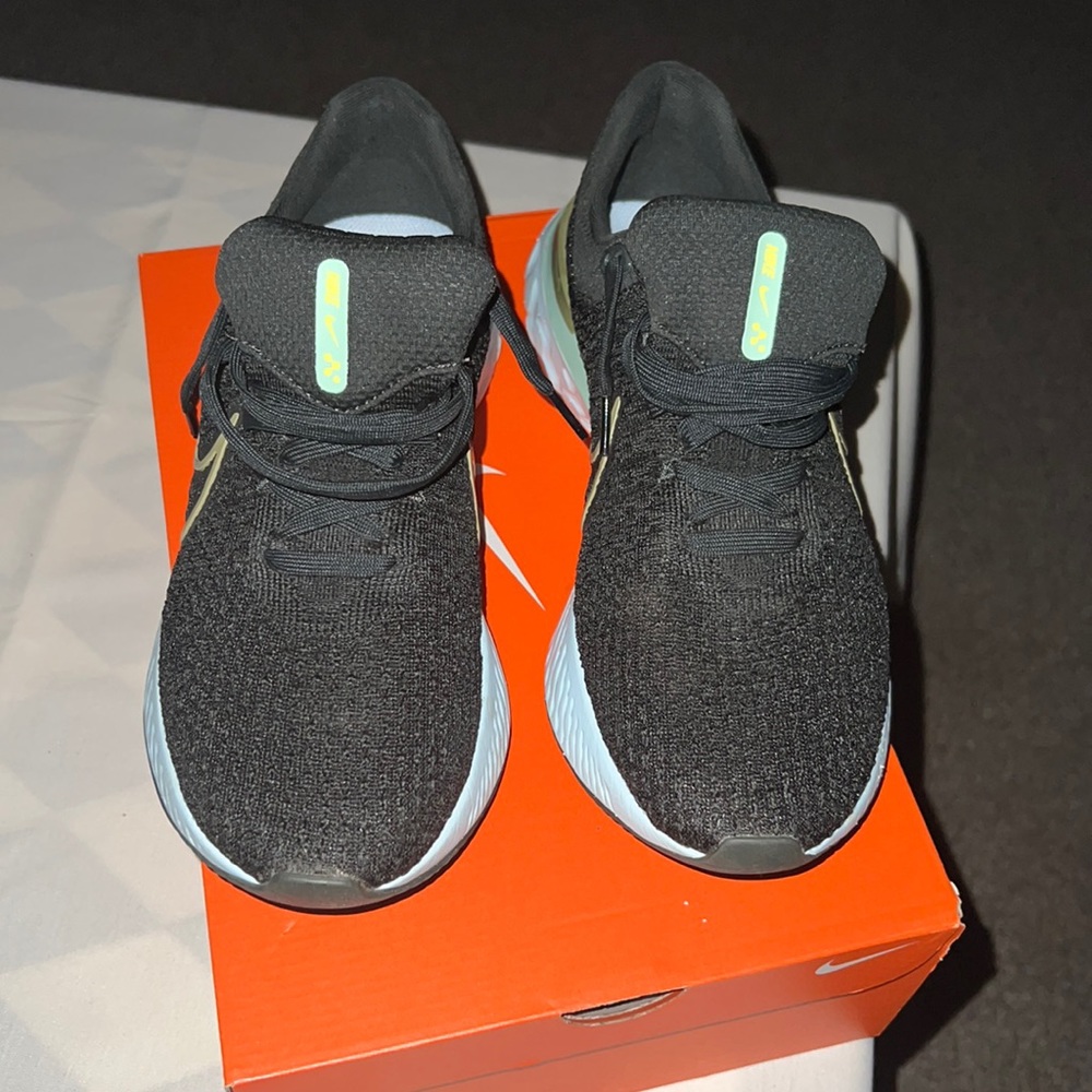 COPY - Nike react
